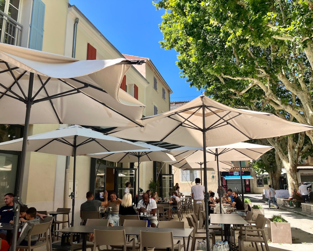 Restaurant de la Place Caire